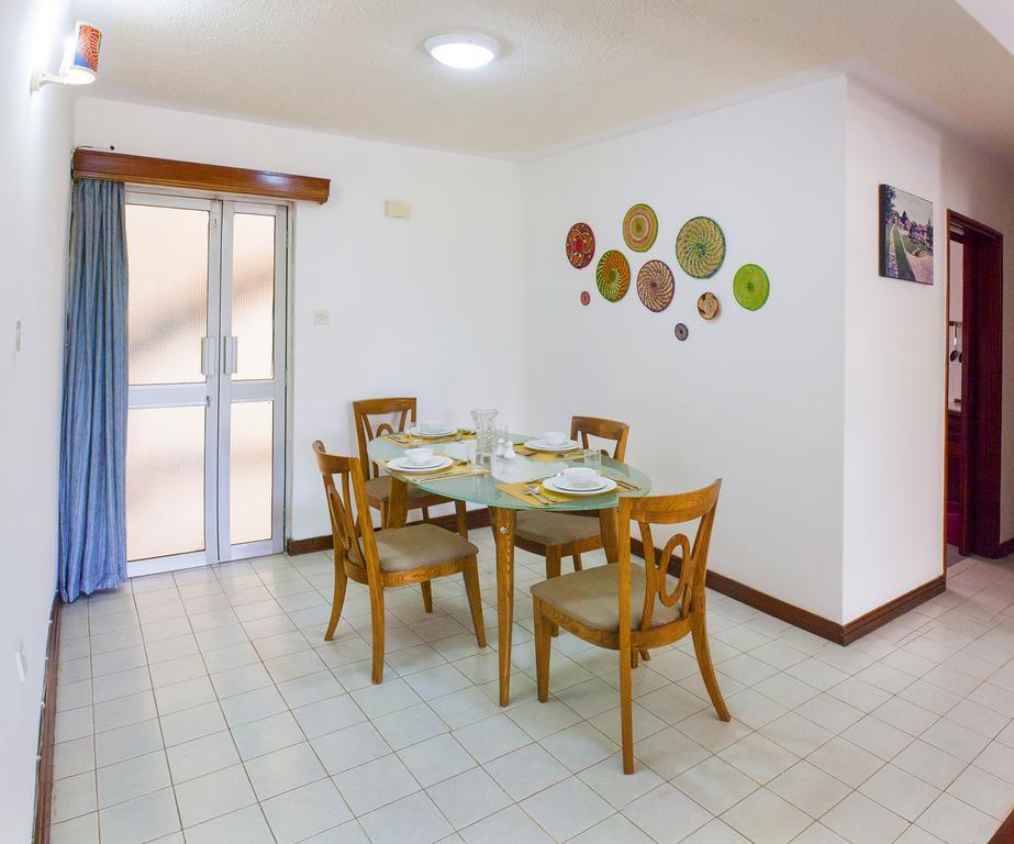 קמפאלה Golf Course Apartments מראה חיצוני תמונה