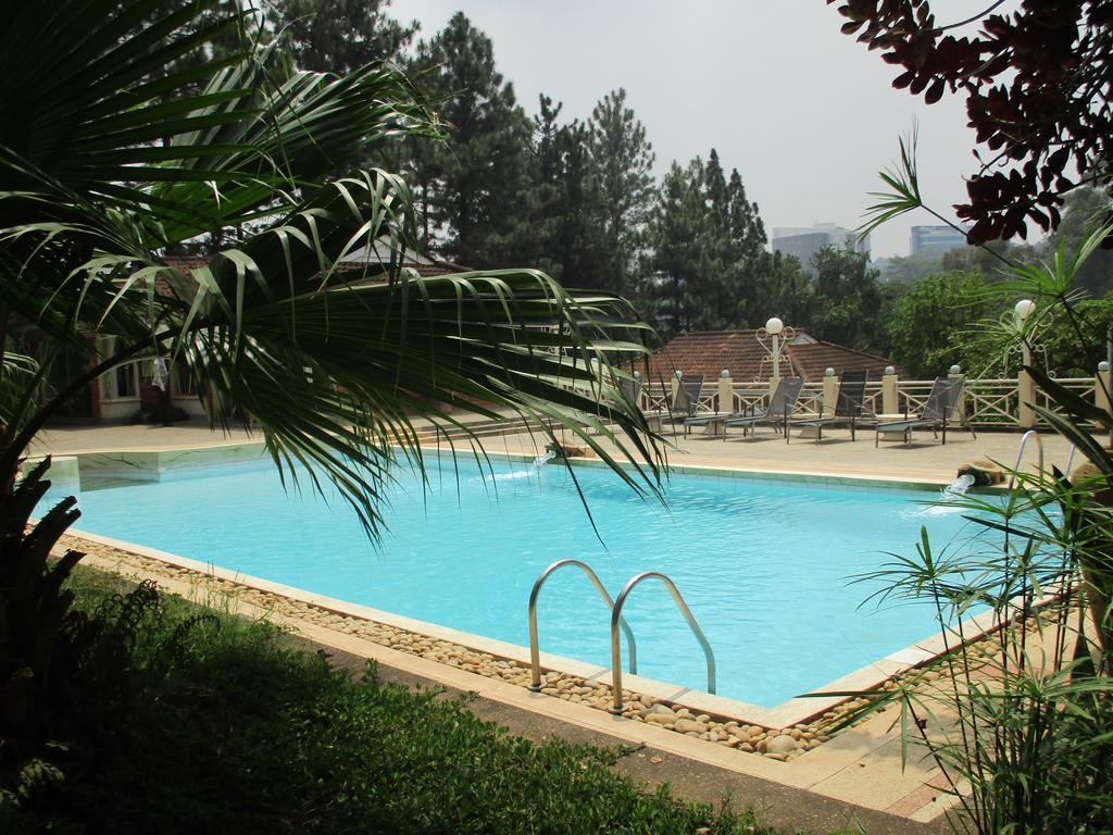 קמפאלה Golf Course Apartments מראה חיצוני תמונה