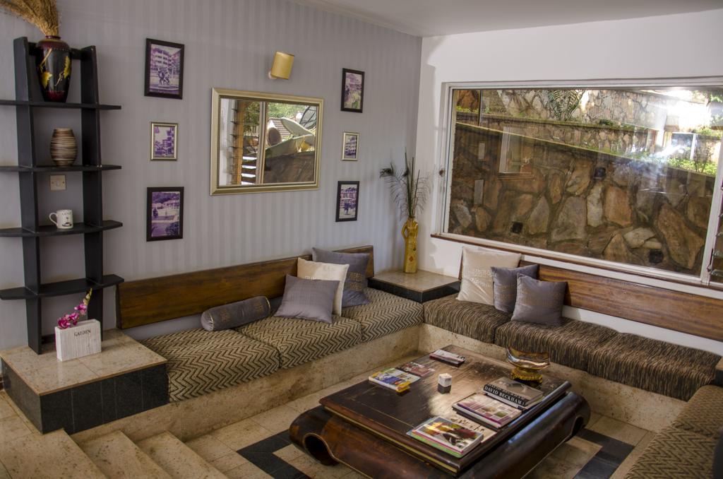 קמפאלה Golf Course Apartments מראה חיצוני תמונה